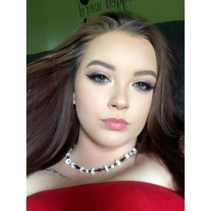 Meet your Posher, Alisha